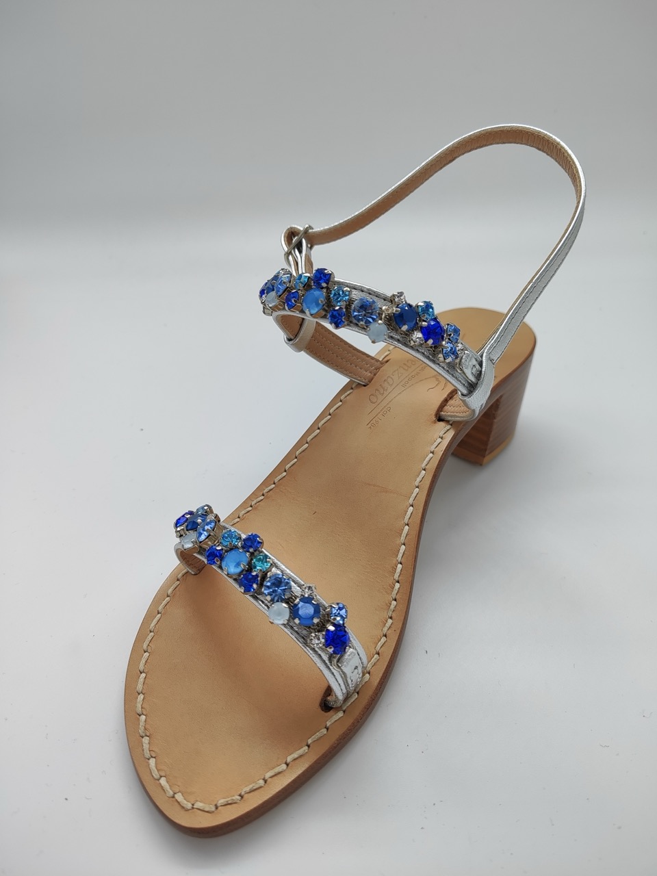 Zircon blue